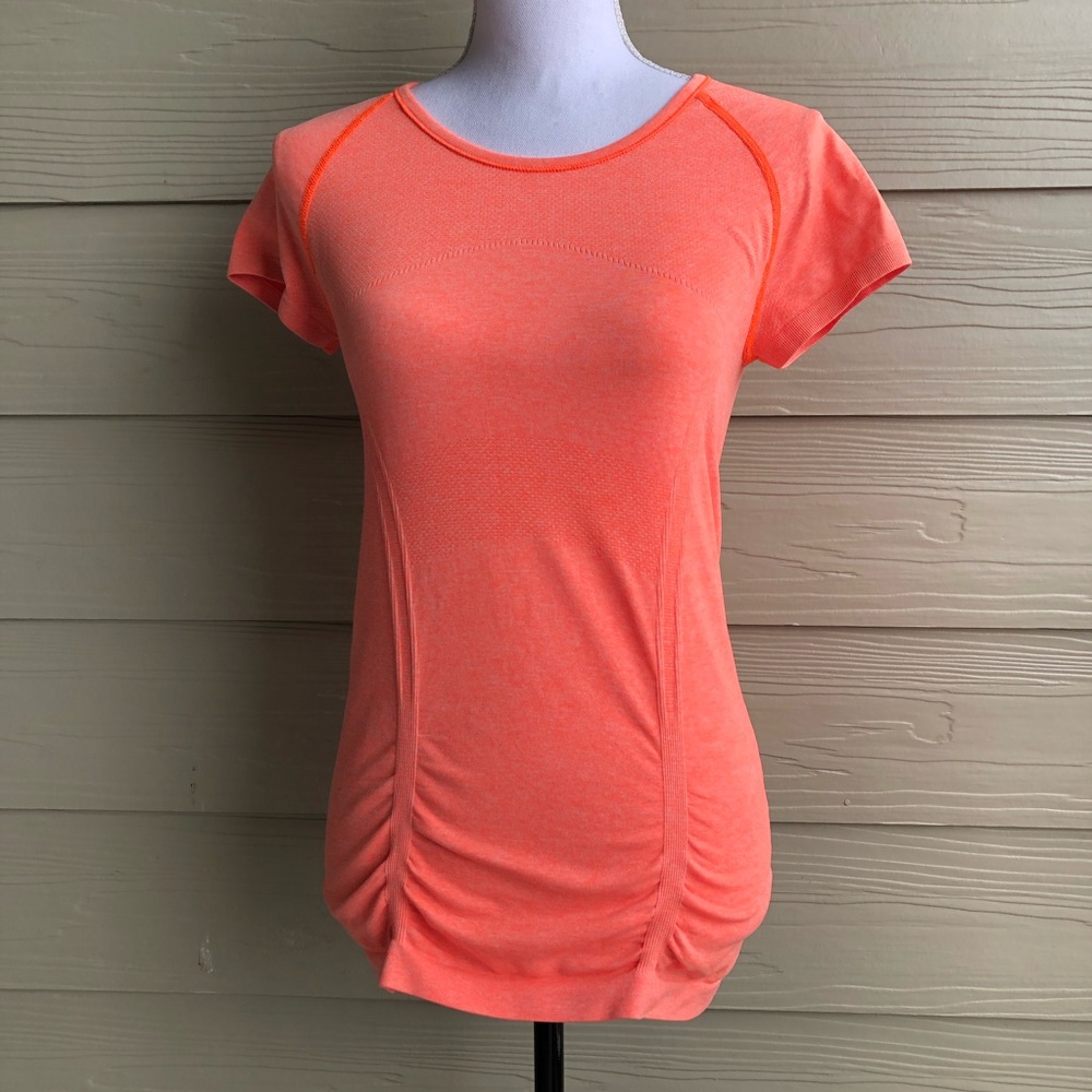 Athleta Women’s Tangerine Fast Track Tee Size S